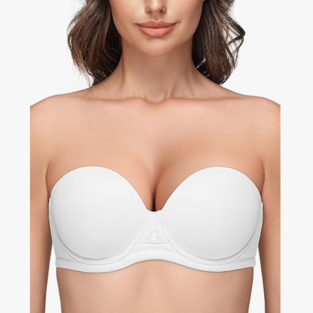 🌙 B71 - WingsLove Strapless Bras for Women Wireless Padded Bra Push Up Multiway